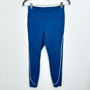 Peloton Women's Size Medium 7/8 Leggings Running Spinning Cycling Blue Logo